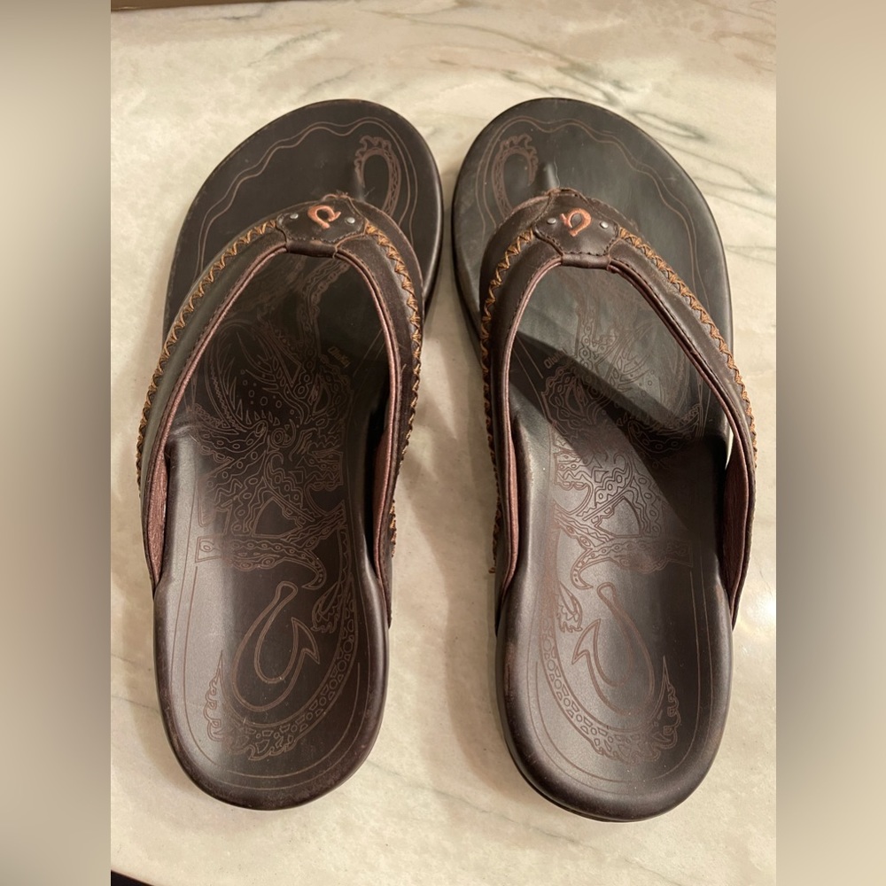 Olukai mens sandals